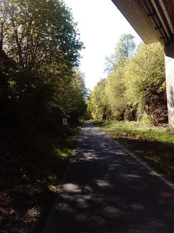 Fr&uuml;hlingsbild: Wermelskirchen - RS Bergisch Born - Remscheid Lennep